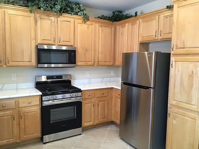 6281 Whispering Creek St — Photo 30