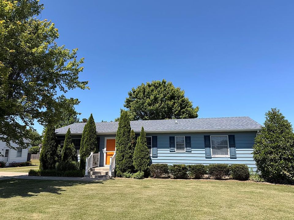 1st image of 6337 Chester Park Dr