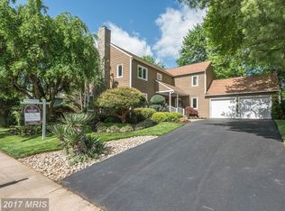 14 Rutherford Cir, Sterling, VA 20165