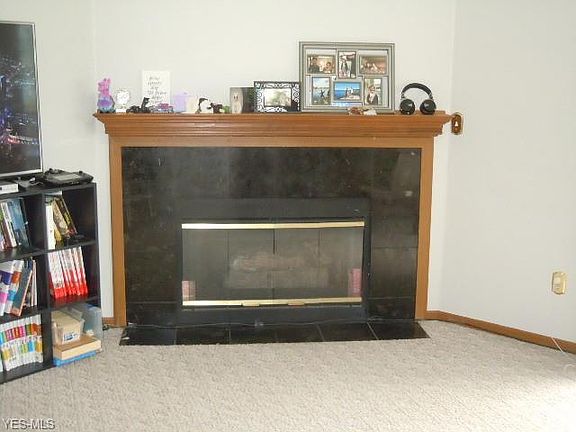 4th image of 8655 Scenicview Dr #E201