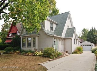 315 Northwood Rd, Riverside, IL 60546