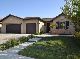 6883 W Stuart Ave, Fresno, CA 93723