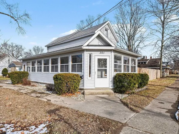 301 N Sycamore St, North Manchester, IN 46962