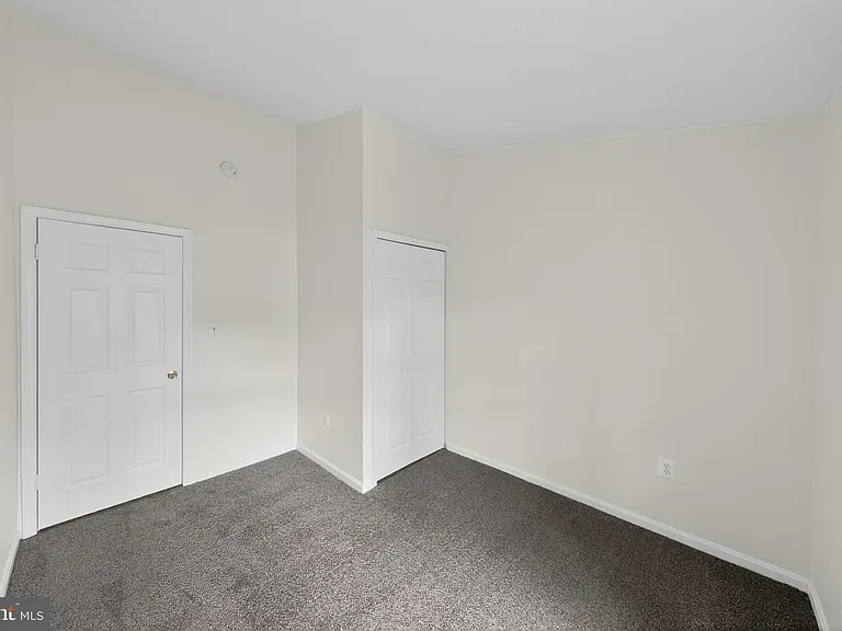 1015 Saint Michaels Dr — Photo 21