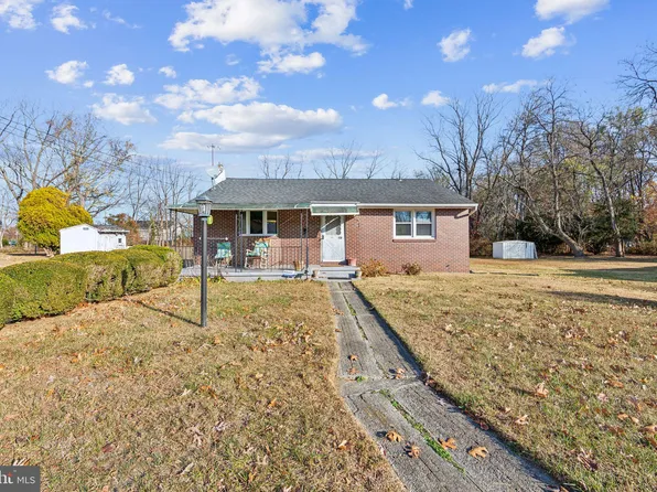 112 S Academy St, Glassboro, NJ 08028