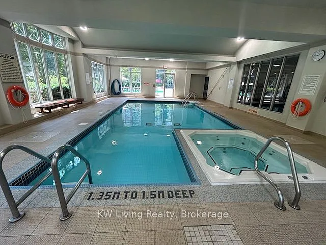 18 William Carson Cres #815 — Photo 4