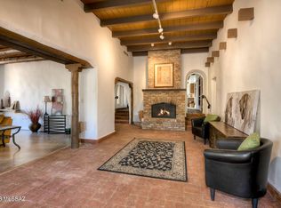 1960 N Wentworth Rd, Tucson, AZ 85749