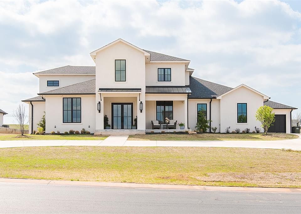 1st image of 21709 N Sawtooth Cir