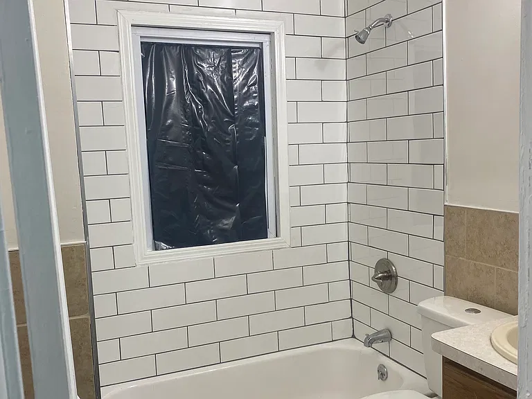 636 Wyoming Ave #2 — Photo 9