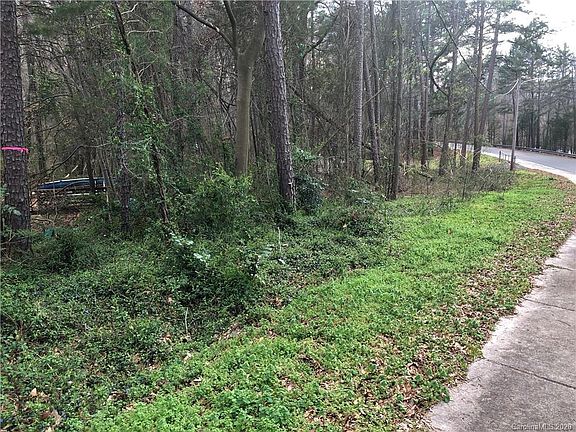 3rd image of 20247 Church St Lot 1