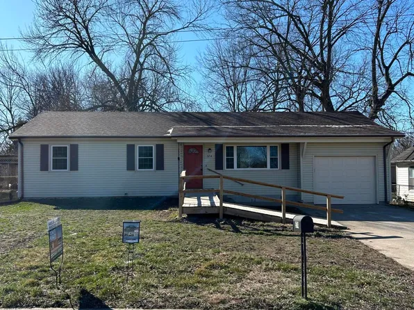 574 W Yerby St, Marshall, MO 65340