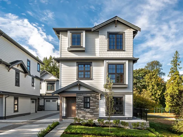 7609 Coldicutt St #1, Burnaby, BC V3N 3Z5