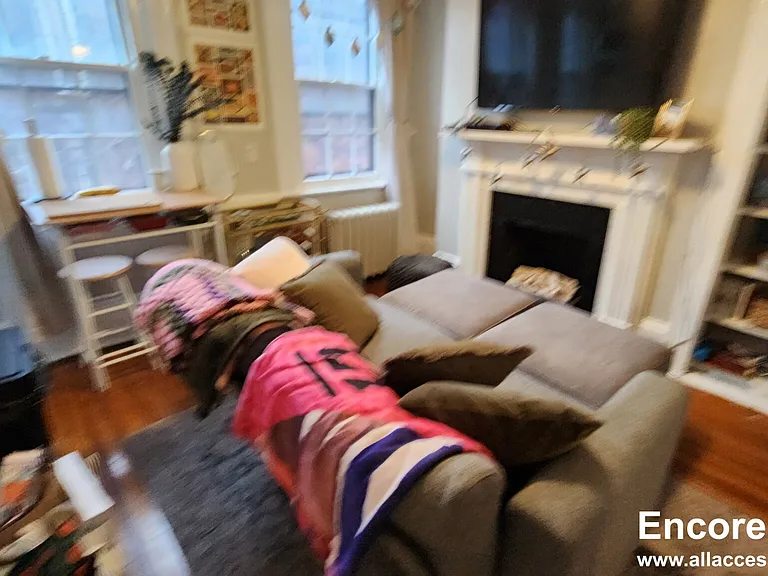 9 Champney Pl #2 — Photo 5
