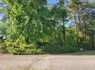 863 Ridge Rd, Fayetteville, NC 28311