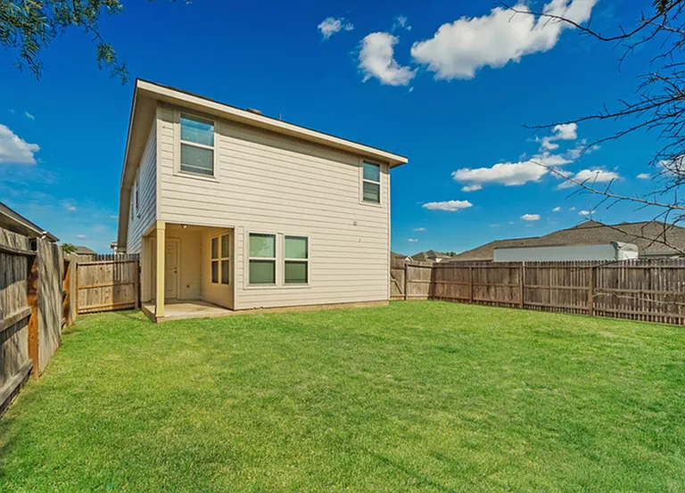 10391 Clearwater Way — Photo 5