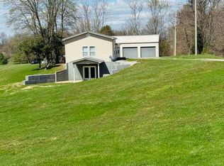 10496 Shaw Rd, Tell City, IN 47586