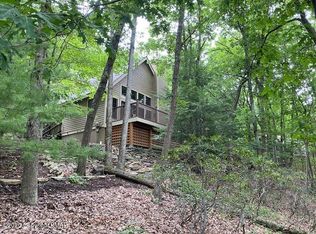 772 Lower Deer Valley Rd, Tannersville, PA 18372