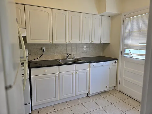 242 Glenbrook Rd #34B Photo 1