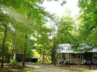 13 Mountain Ivy Dr, Marion, NC 28752