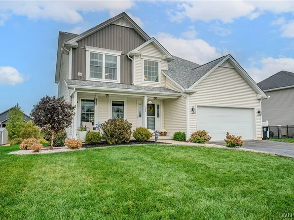 124 Avian Way, Lancaster, NY 14086
