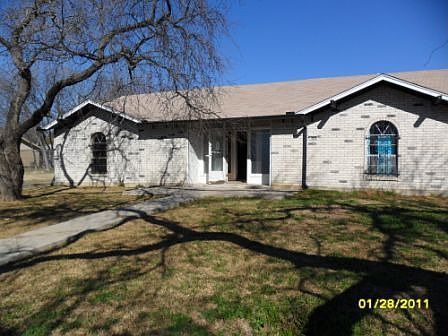 1st image of 409 Hillside Dr