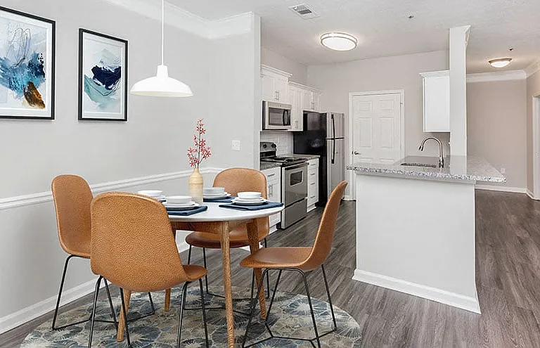 Grand Oasis Apartment Homes — Photo 7