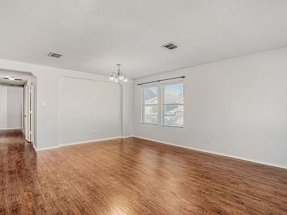 5th image of 24719 Corral Gables