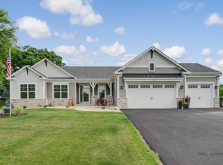 3300 Cornflower Way, Spring Grove, IL 60081