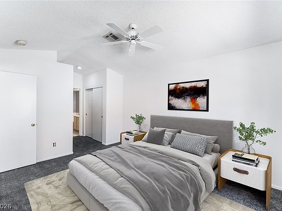 2nd image of 7820 Ravenhollow Ln