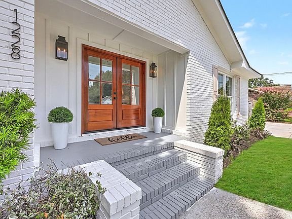 5th image of 1228 Oakcrest Dr