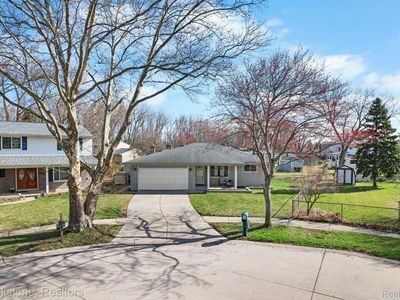 14551 Yale Ct, Sterling Heights, MI, 48313