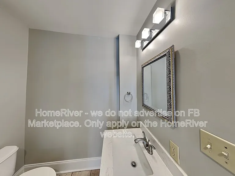 5447 Potter St — Photo 17