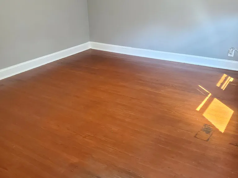 1822 C St SE #4 — Photo 6