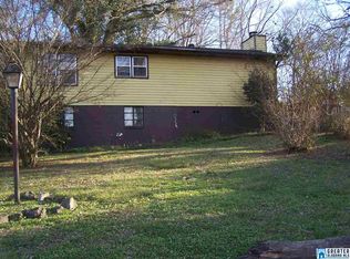 1118 W Lake Blvd, Bessemer, AL 35020