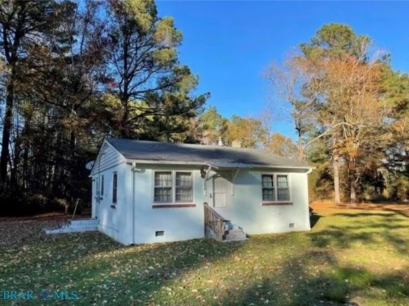 7270 Shadywoods Ln, Gloucester, VA 23061