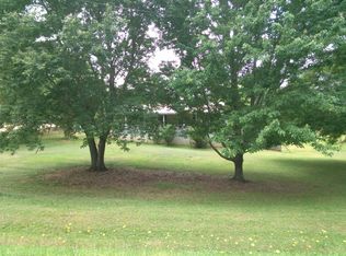 240 Austin Rd, Newnan, GA 30263