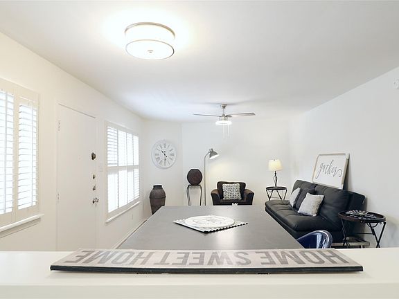 4th image of 614 Kipling St #E8