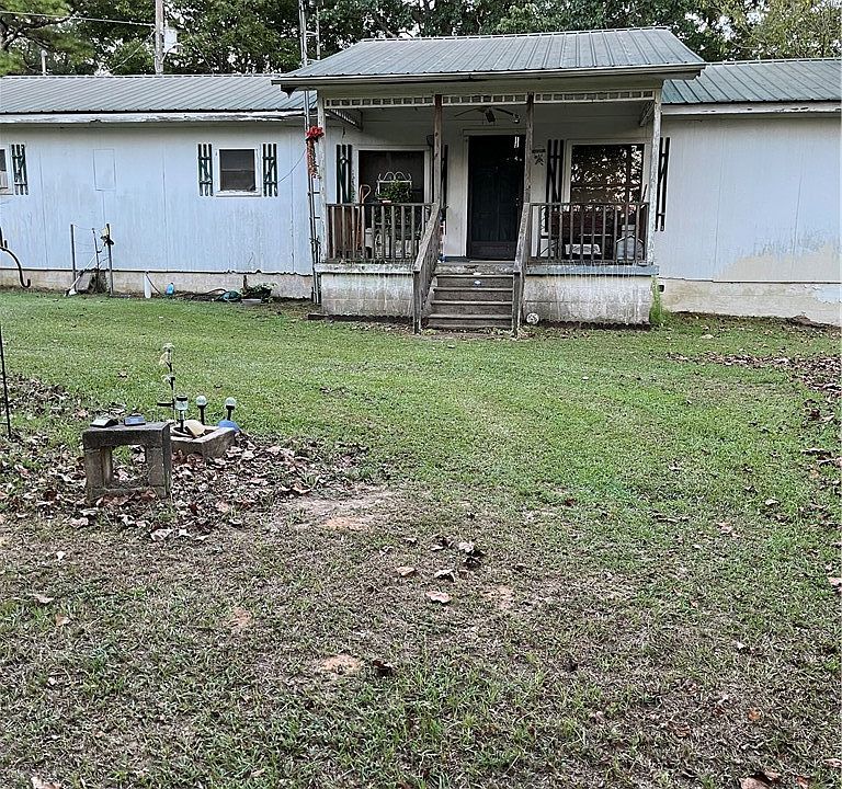 1st image of 60 Victor Rd