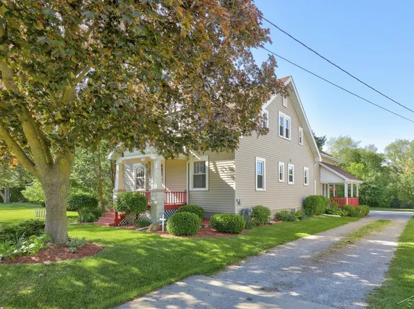 1145 W Tuscola Rd, Frankenmuth, MI 48734