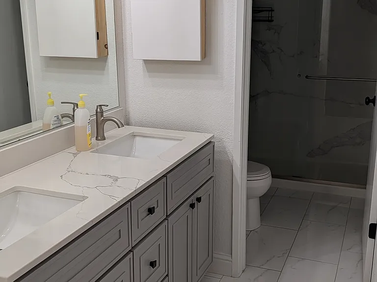 Azevedo Dr — Photo 11