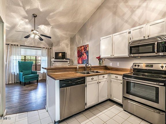 4th image of 4901 E Kelton Ln Unit 1070
