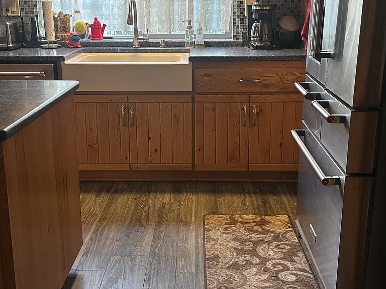 Large Farm Sink and French Door Fridge freezer on bottom
