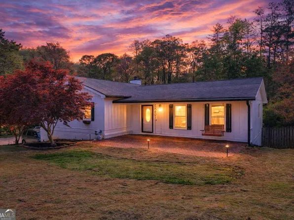 5251 Raintree Trl, Oakwood, GA 30566