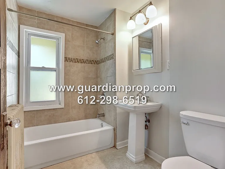 1612 Minnehaha Ave W — Photo 11