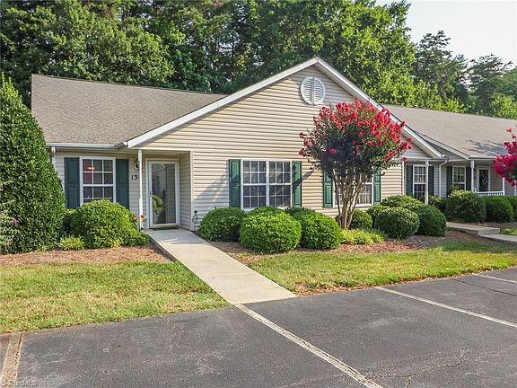 3rd image of 134 Wesley Harris Cir