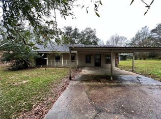 56220 Stewart Evans Rd, Bogalusa, LA 70427
