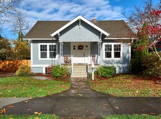 914 Pine St, Silverton, OR 97381