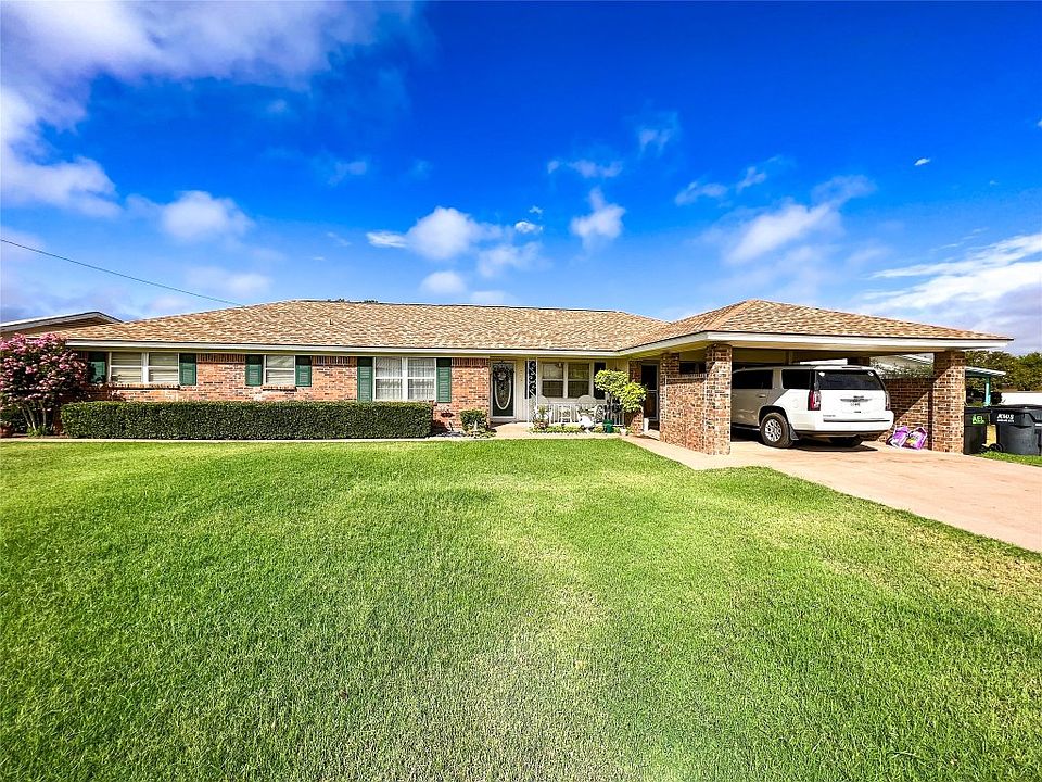 833 Smith St, Aspermont, TX 79502 Zillow