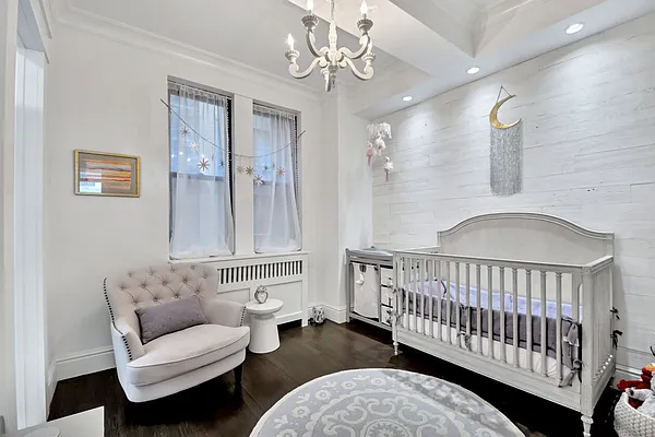 Sold by Bold New York | media 10