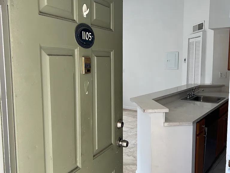 2445 SW 18th Ter #1105 — Photo 20
